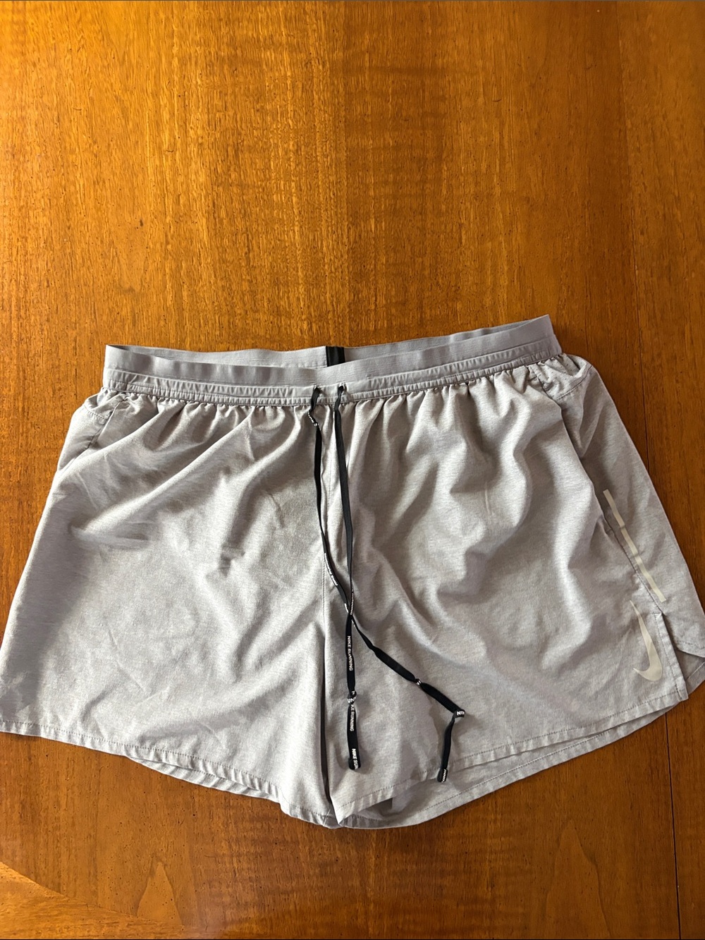 Nike Dri-Fit Running Men’s Light Gray Athletic Shorts with Drawstring